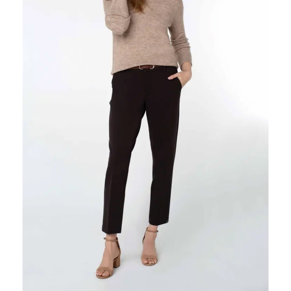 Liverpool Kelsey knit trouser. business pants in black. Size 8/29.